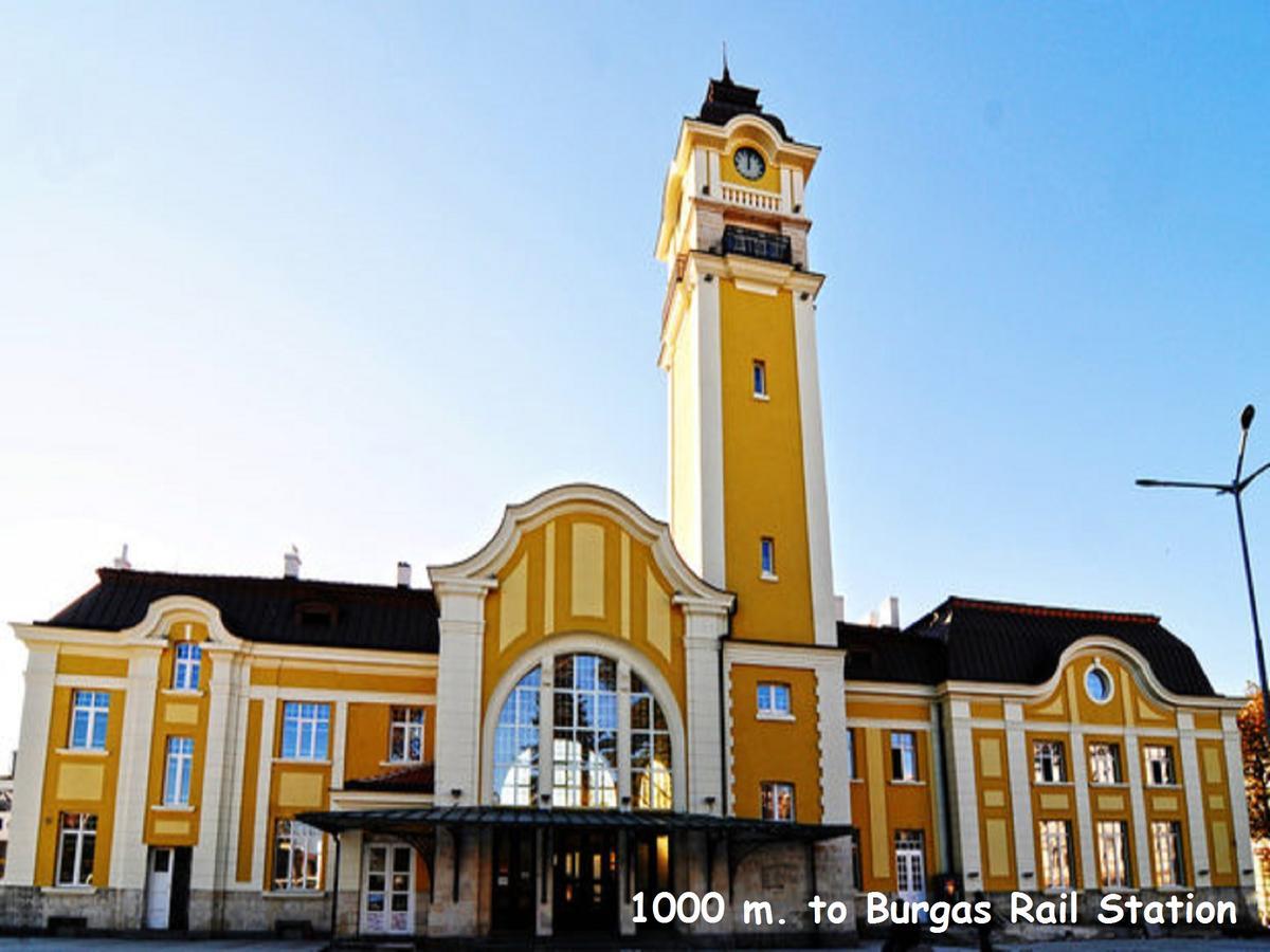 4U Apartment - Gurko Burgas City Exterior foto